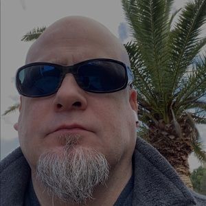 Meet your Posher, Jason